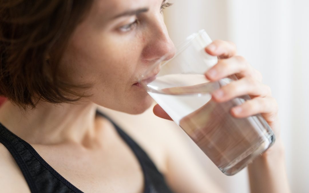 Lebih Sehat, 10 Manfaat Minum Air Murni untuk Kesehatan Ini Perlu Kamu Tahu!