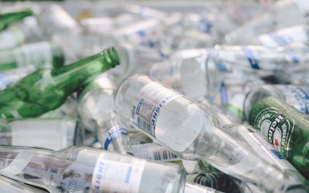 7 Arti Kode Pada Kemasan Plastik Air Minum yang Perlu Kamu Tahu!