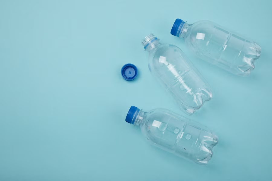https://www.freepik.com/free-photo/flat-lay-plastic-bottles-blue-background_27830249.htm#query=plastic%20bottle&position=13&from_view=search&track=ais