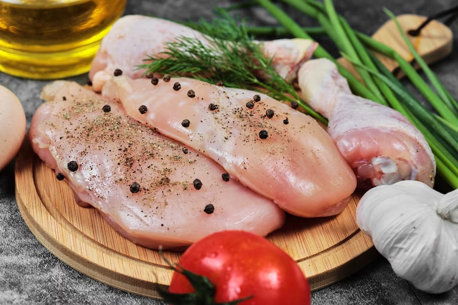 https://www.freepik.com/free-photo/raw-chicken-fillet-legs-wooden-plate-with-fresh-vegetables_11365856.htm#query=chicken%20breast&position=5&from_view=search&track=ais